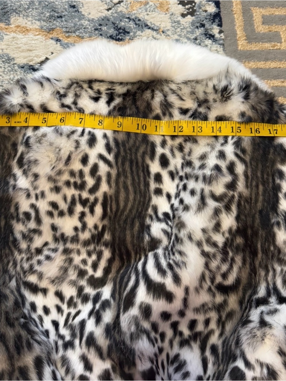 Luxury White & Black Leopard Print rabbit Fur Coat with White fox Collar - Picture 13 of 16